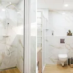 Modernus Butas Prie Ezero * Vilnius