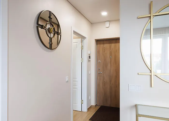 Modernus Butas Prie Ezero Appartement Vilnius