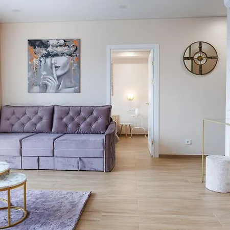 Modernus Butas Prie Ezero Apartment *